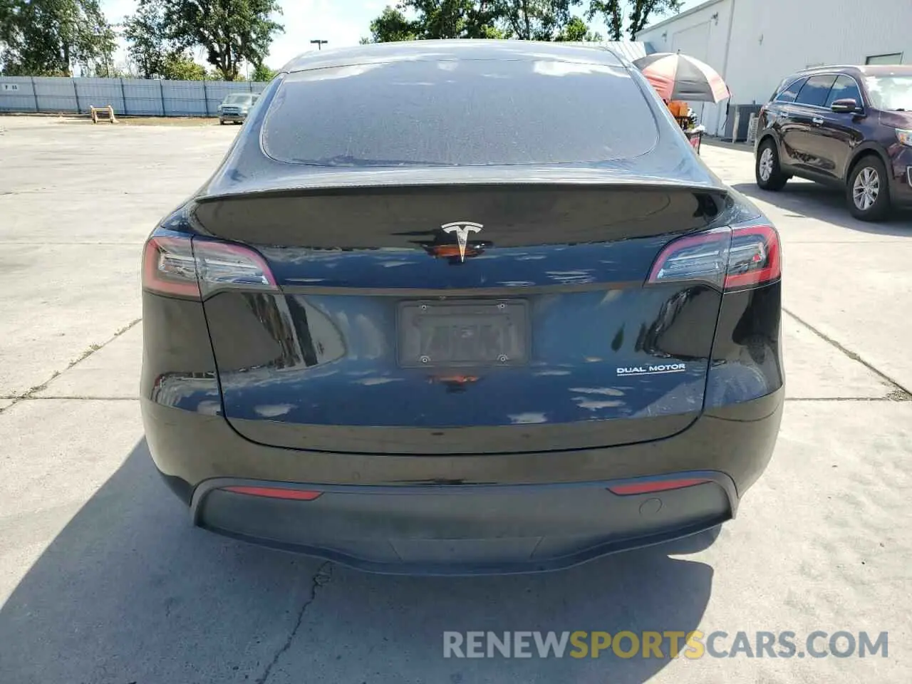 6 fotografías del automóvil dañado 7SAYGDEF5NF343708 TESLA MODEL Y 2022