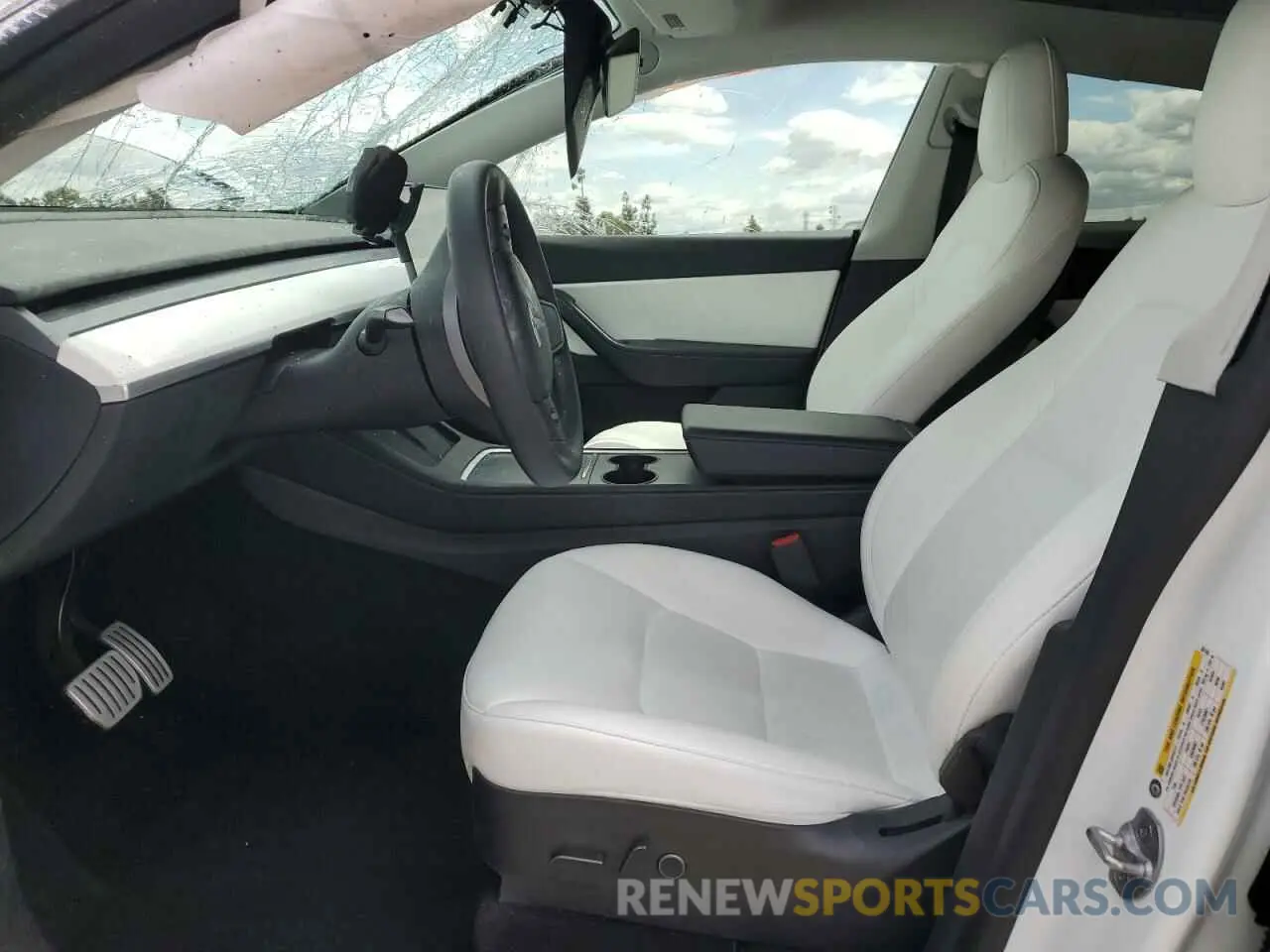 7 fotografías del automóvil dañado 7SAYGDEF5NF381195 TESLA MODEL Y 2022