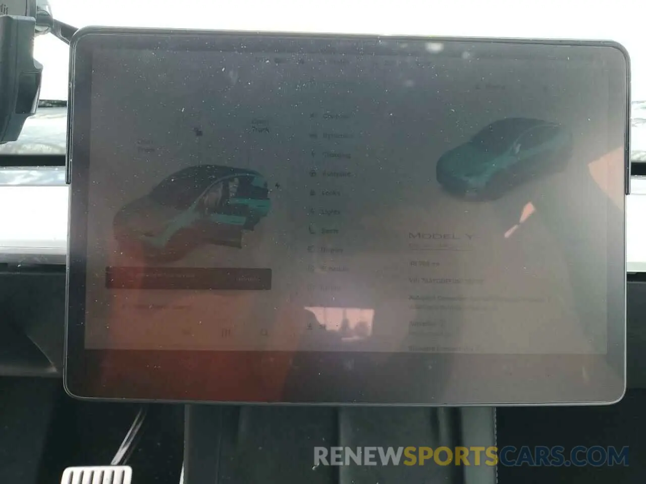 9 fotografías del automóvil dañado 7SAYGDEF5NF381195 TESLA MODEL Y 2022