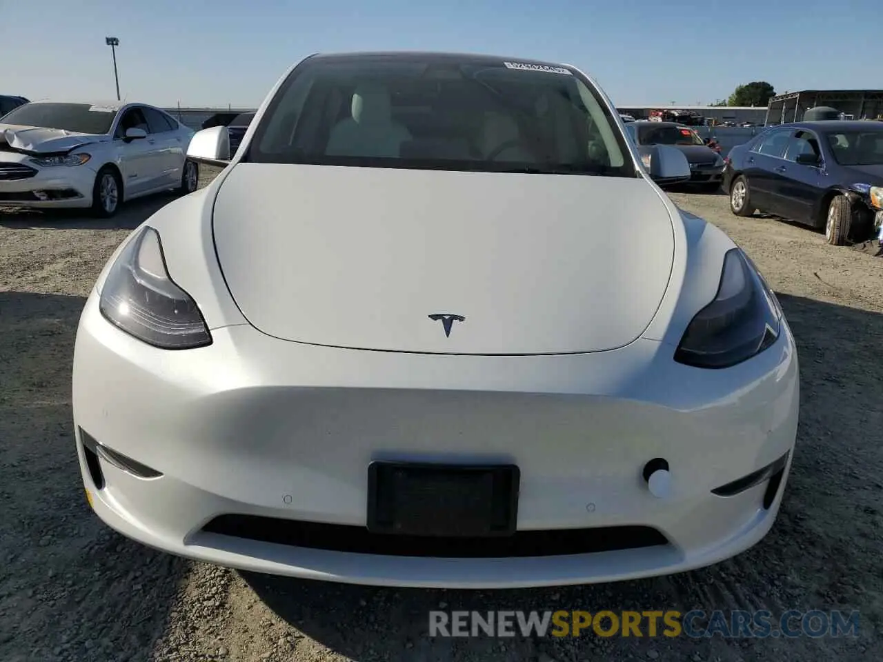 5 fotografías del automóvil dañado 7SAYGDEF5NF389815 TESLA MODEL Y 2022