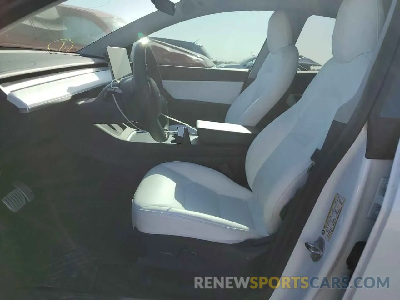 7 fotografías del automóvil dañado 7SAYGDEF5NF389815 TESLA MODEL Y 2022