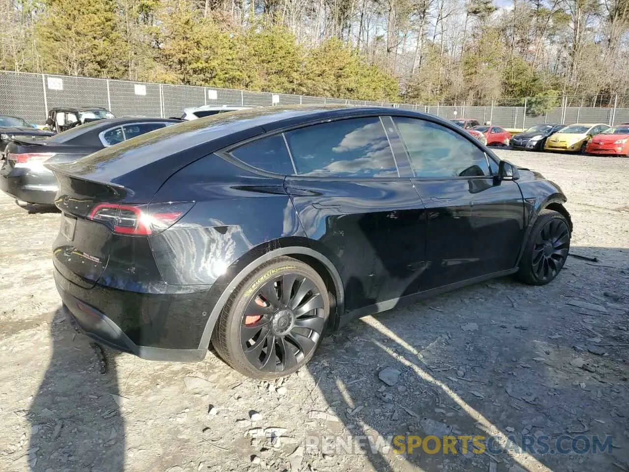 3 fotografías del automóvil dañado 7SAYGDEF5NF454159 TESLA MODEL Y 2022