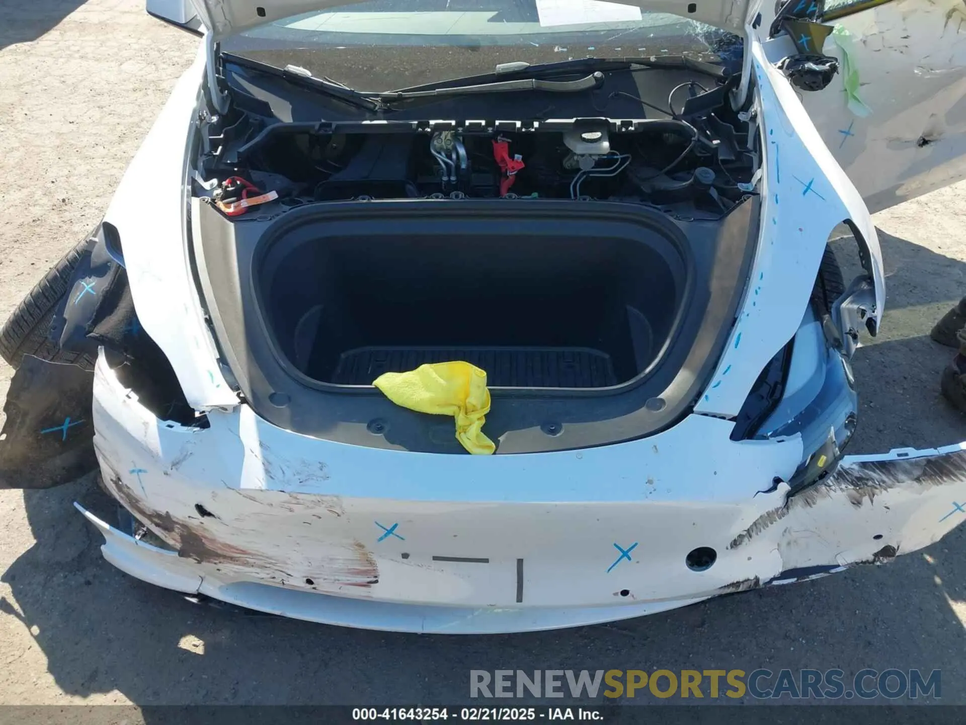 10 fotografías del automóvil dañado 7SAYGDEF5NF542189 TESLA MODEL Y 2022