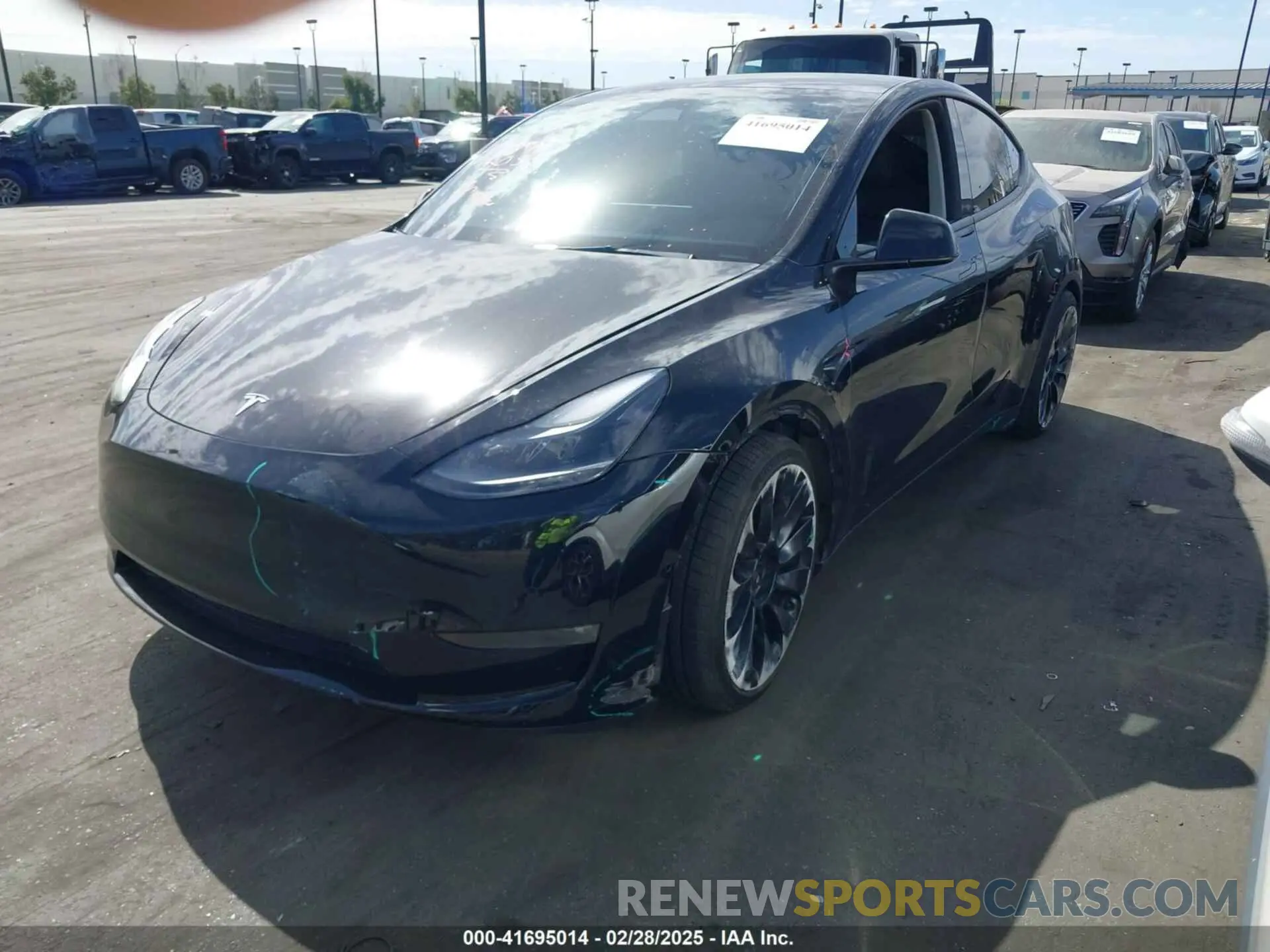 2 fotografías del automóvil dañado 7SAYGDEF5NF550549 TESLA MODEL Y 2022
