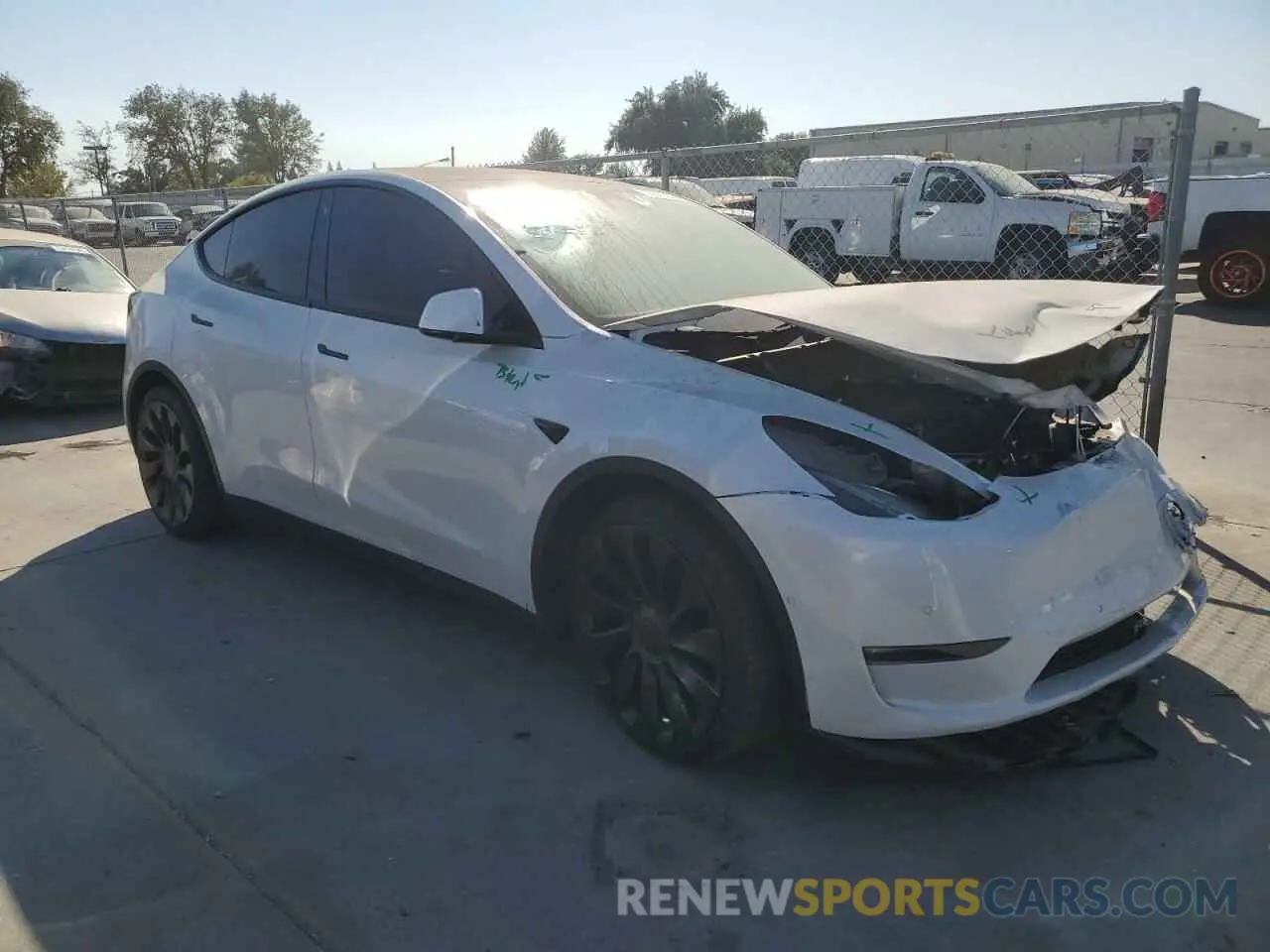 4 fotografías del automóvil dañado 7SAYGDEF6NF400031 TESLA MODEL Y 2022
