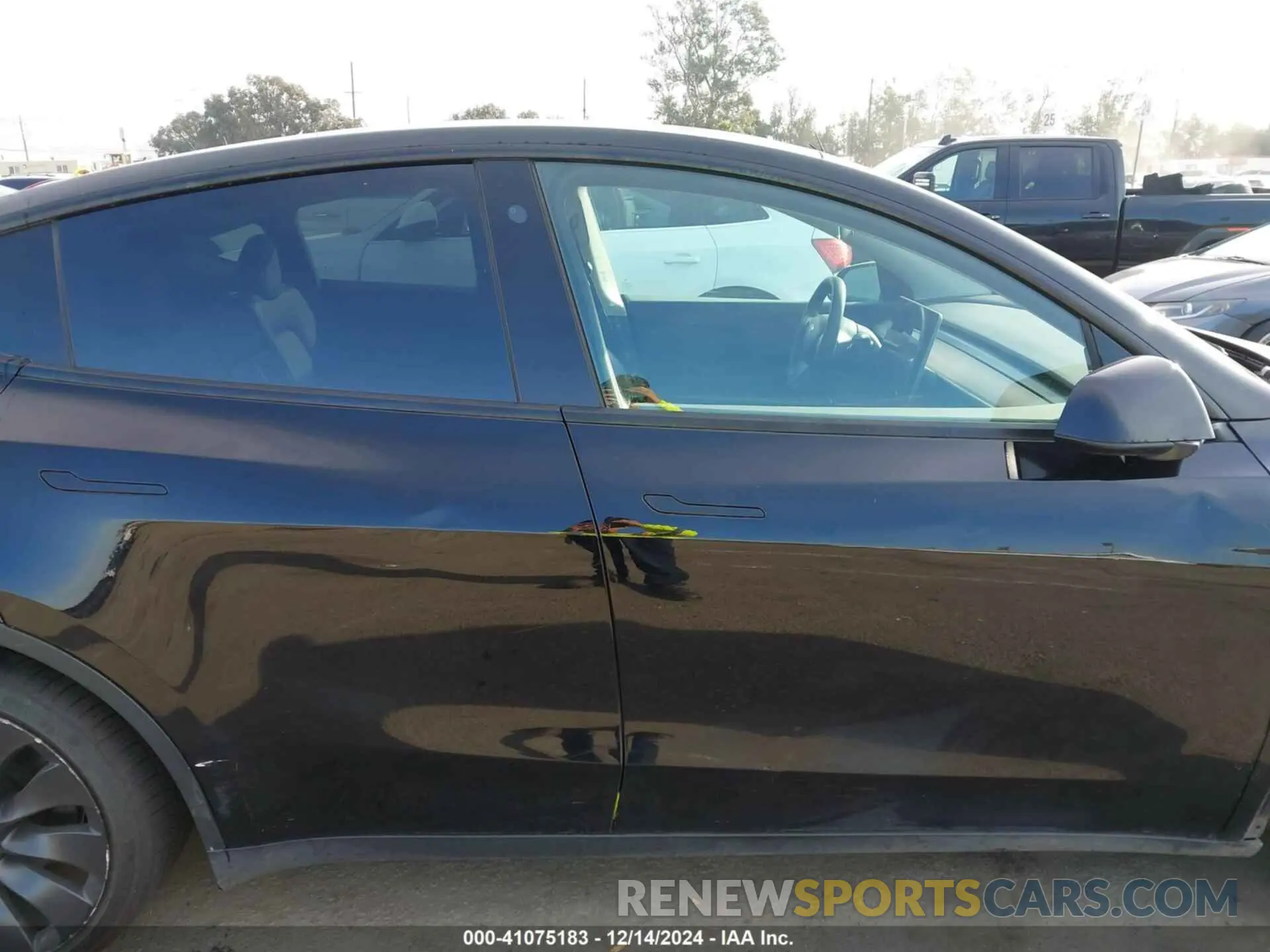 12 fotografías del automóvil dañado 7SAYGDEF6NF404578 TESLA MODEL Y 2022