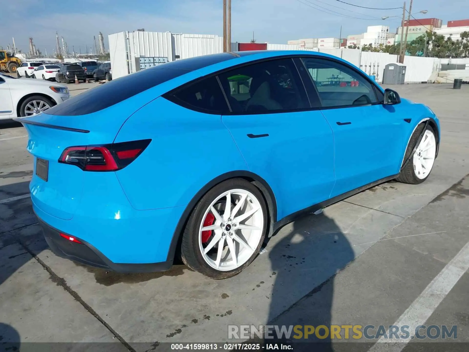 4 fotografías del automóvil dañado 7SAYGDEF6NF406766 TESLA MODEL Y 2022