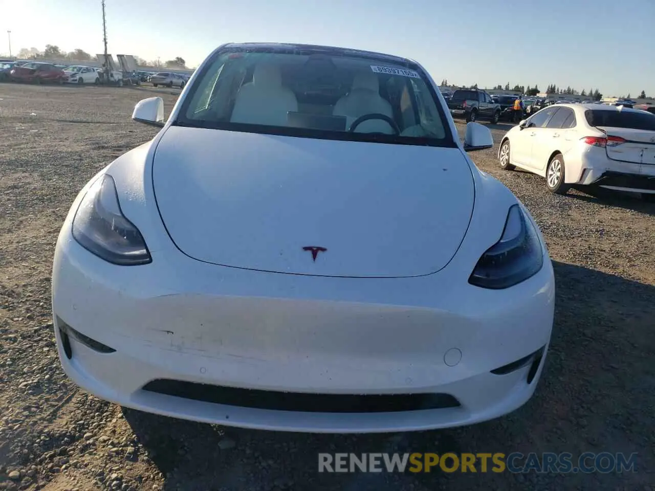 5 fotografías del automóvil dañado 7SAYGDEF6NF407299 TESLA MODEL Y 2022