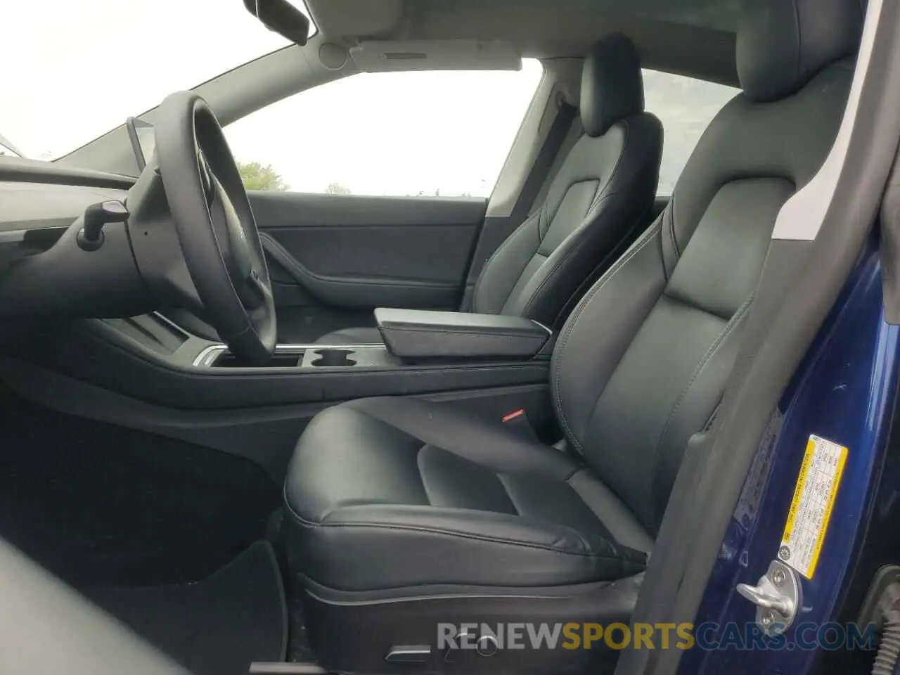 7 fotografías del automóvil dañado 7SAYGDEF6NF448872 TESLA MODEL Y 2022