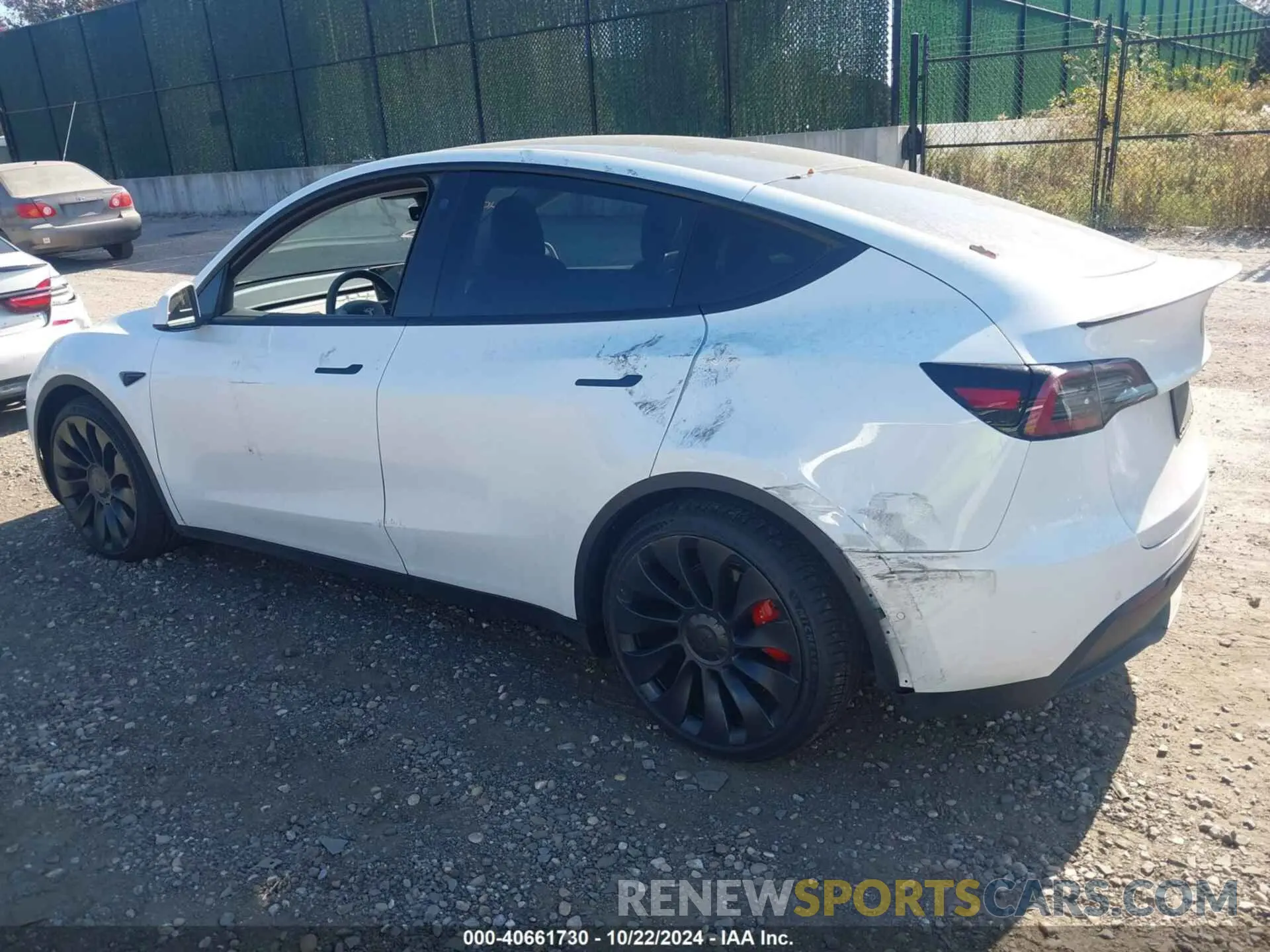 3 fotografías del automóvil dañado 7SAYGDEF6NF467860 TESLA MODEL Y 2022