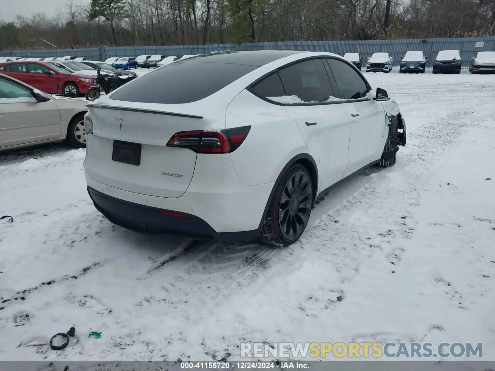 4 fotografías del automóvil dañado 7SAYGDEF6NF510920 TESLA MODEL Y 2022