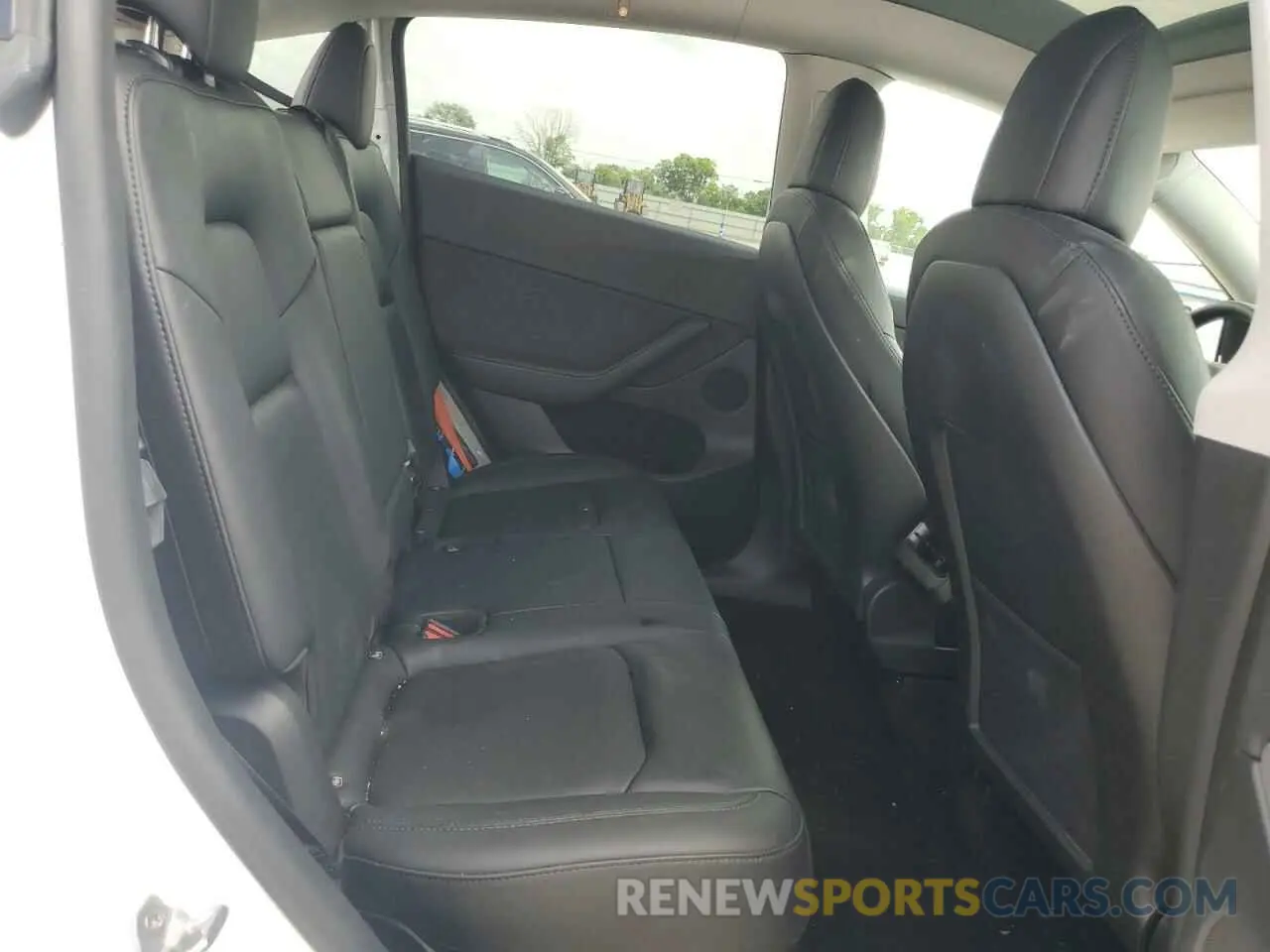 10 fotografías del automóvil dañado 7SAYGDEF6NF540029 TESLA MODEL Y 2022