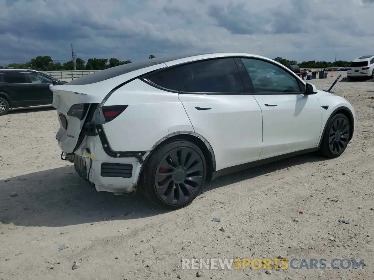 3 fotografías del automóvil dañado 7SAYGDEF6NF540029 TESLA MODEL Y 2022