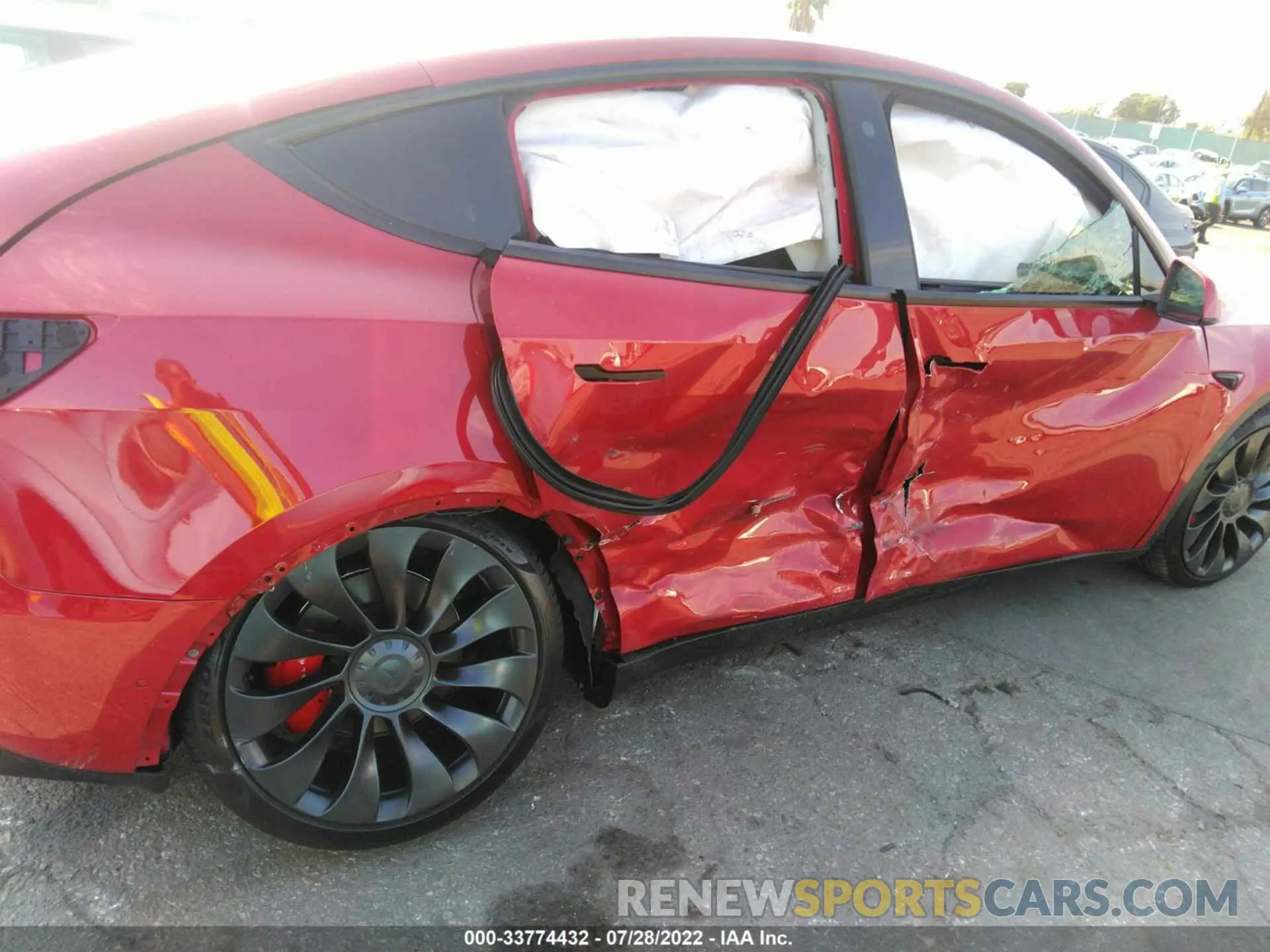 6 fotografías del automóvil dañado 7SAYGDEF7NF393588 TESLA MODEL Y 2022