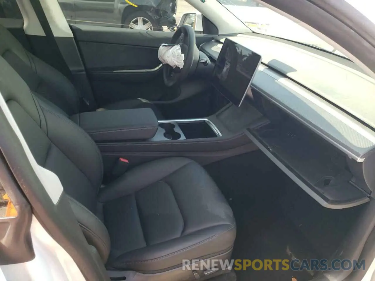 5 fotografías del automóvil dañado 7SAYGDEF7NF406632 TESLA MODEL Y 2022