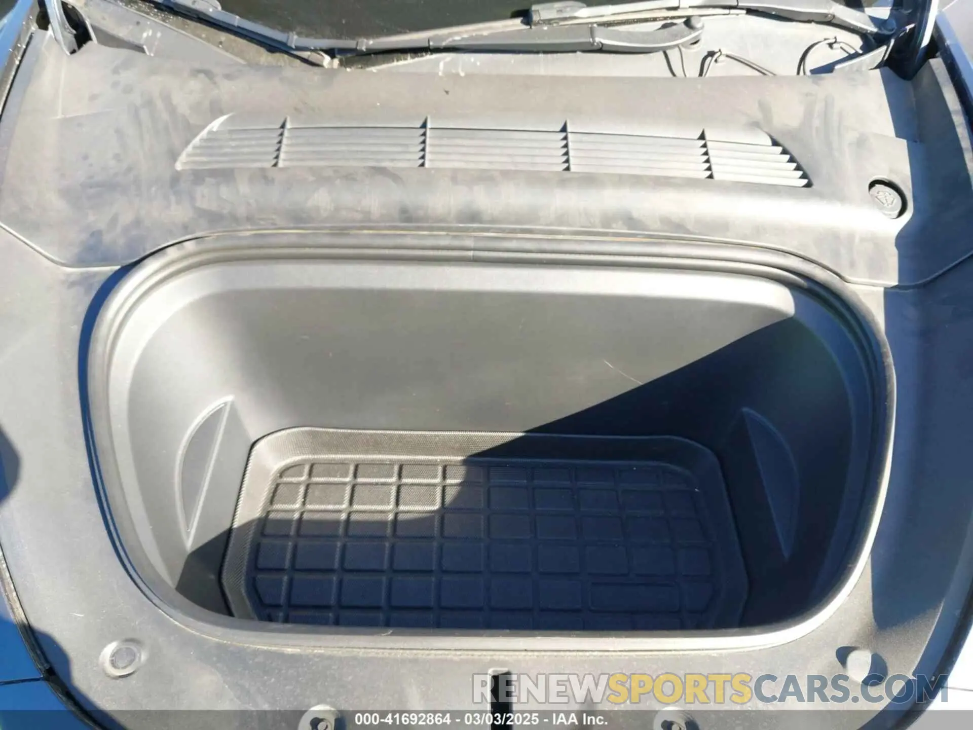 10 fotografías del automóvil dañado 7SAYGDEF7NF562895 TESLA MODEL Y 2022