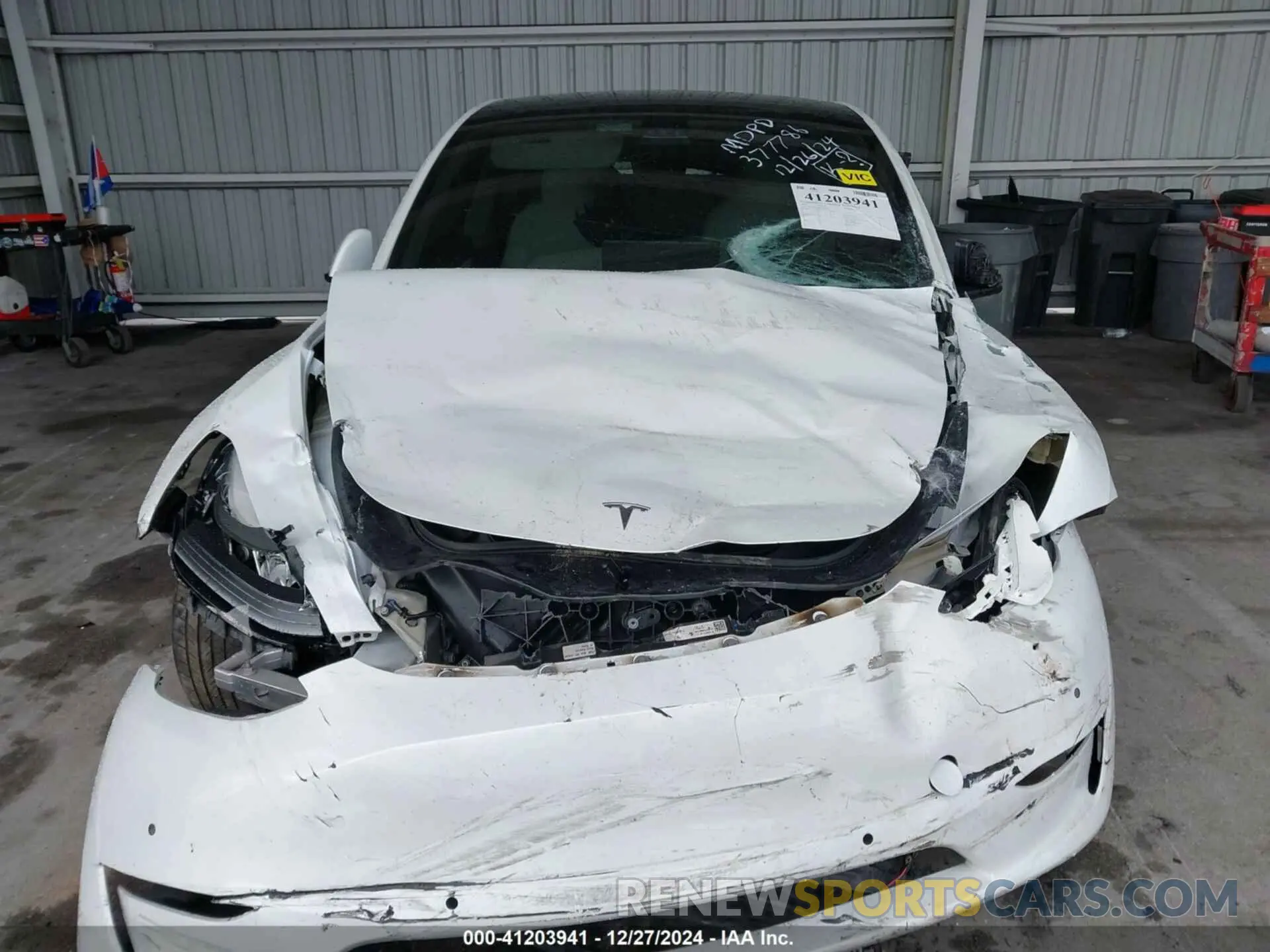 6 fotografías del automóvil dañado 7SAYGDEF8NF377786 TESLA MODEL Y 2022