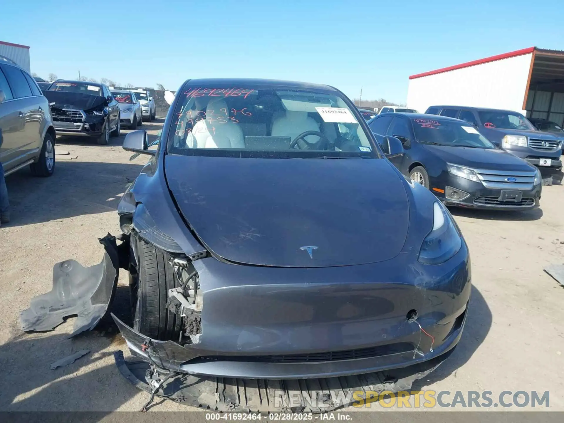 11 fotografías del automóvil dañado 7SAYGDEF8NF494753 TESLA MODEL Y 2022