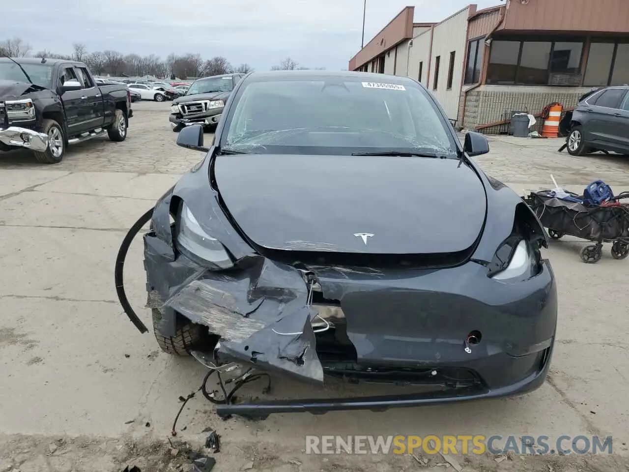 5 fotografías del automóvil dañado 7SAYGDEF8NF532322 TESLA MODEL Y 2022