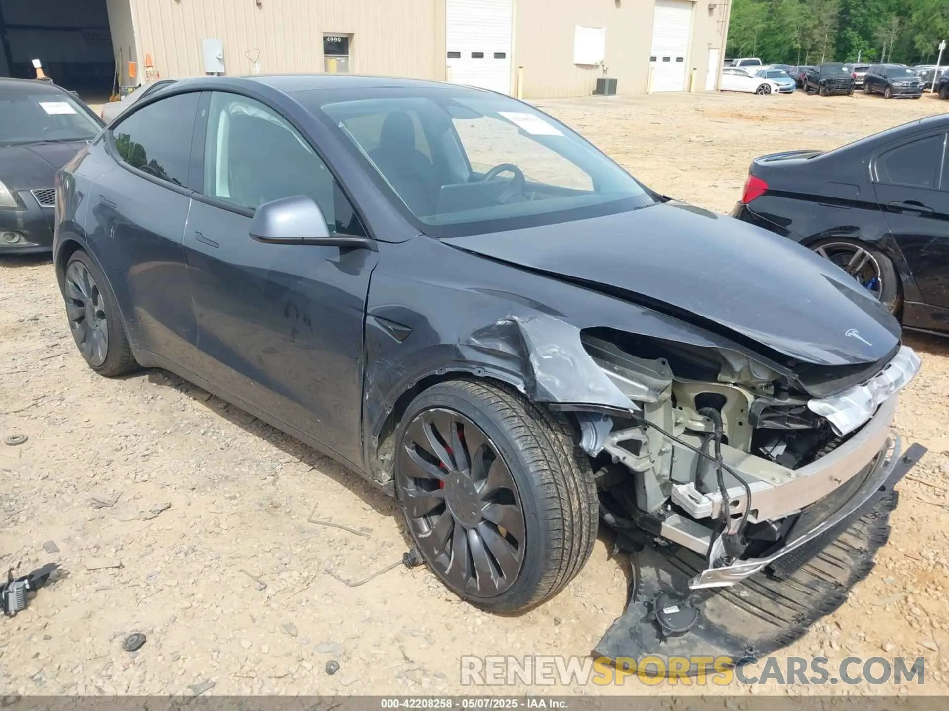 1 fotografías del automóvil dañado 7SAYGDEF8NF541196 TESLA MODEL Y 2022