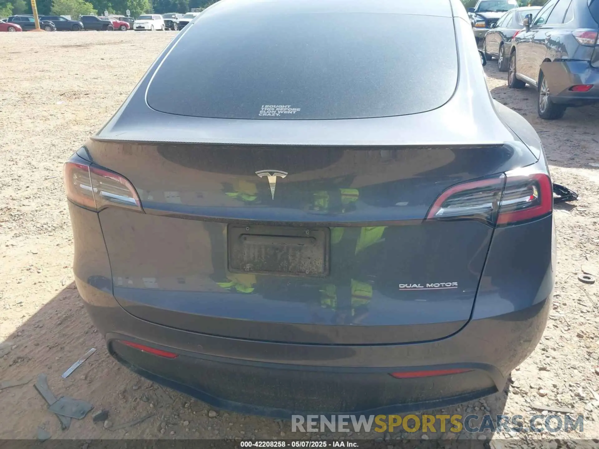16 fotografías del automóvil dañado 7SAYGDEF8NF541196 TESLA MODEL Y 2022