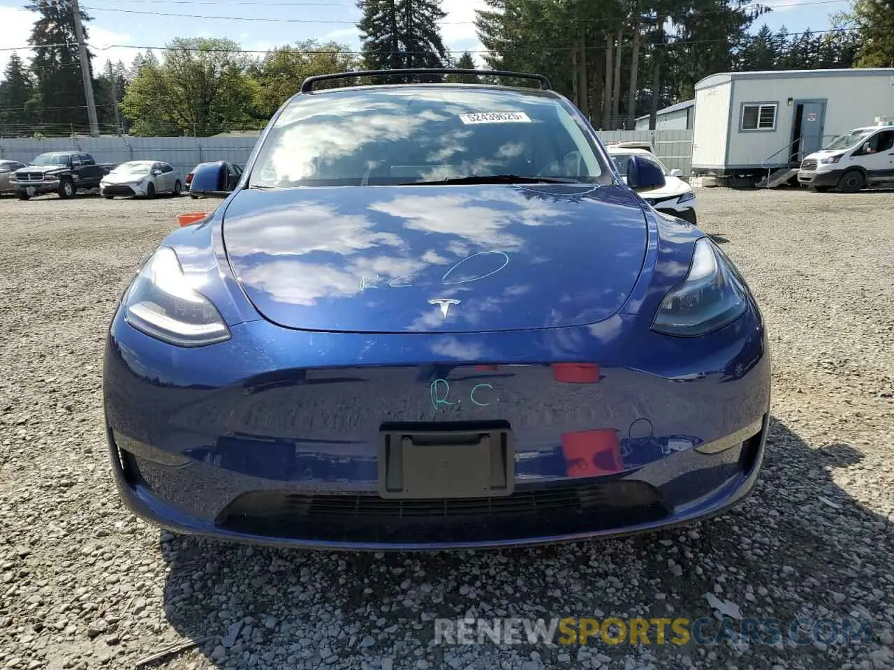 5 fotografías del automóvil dañado 7SAYGDEF9NF340987 TESLA MODEL Y 2022