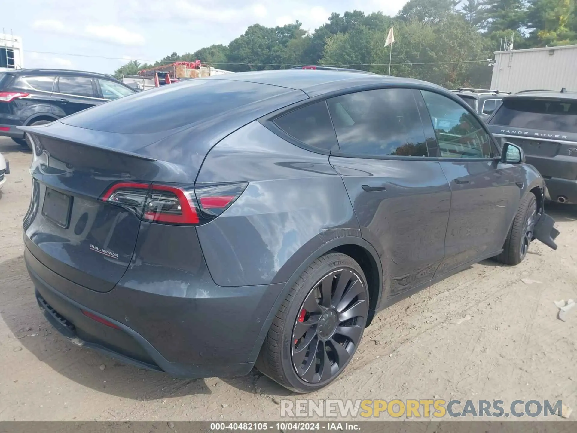 4 fotografías del automóvil dañado 7SAYGDEF9NF368188 TESLA MODEL Y 2022