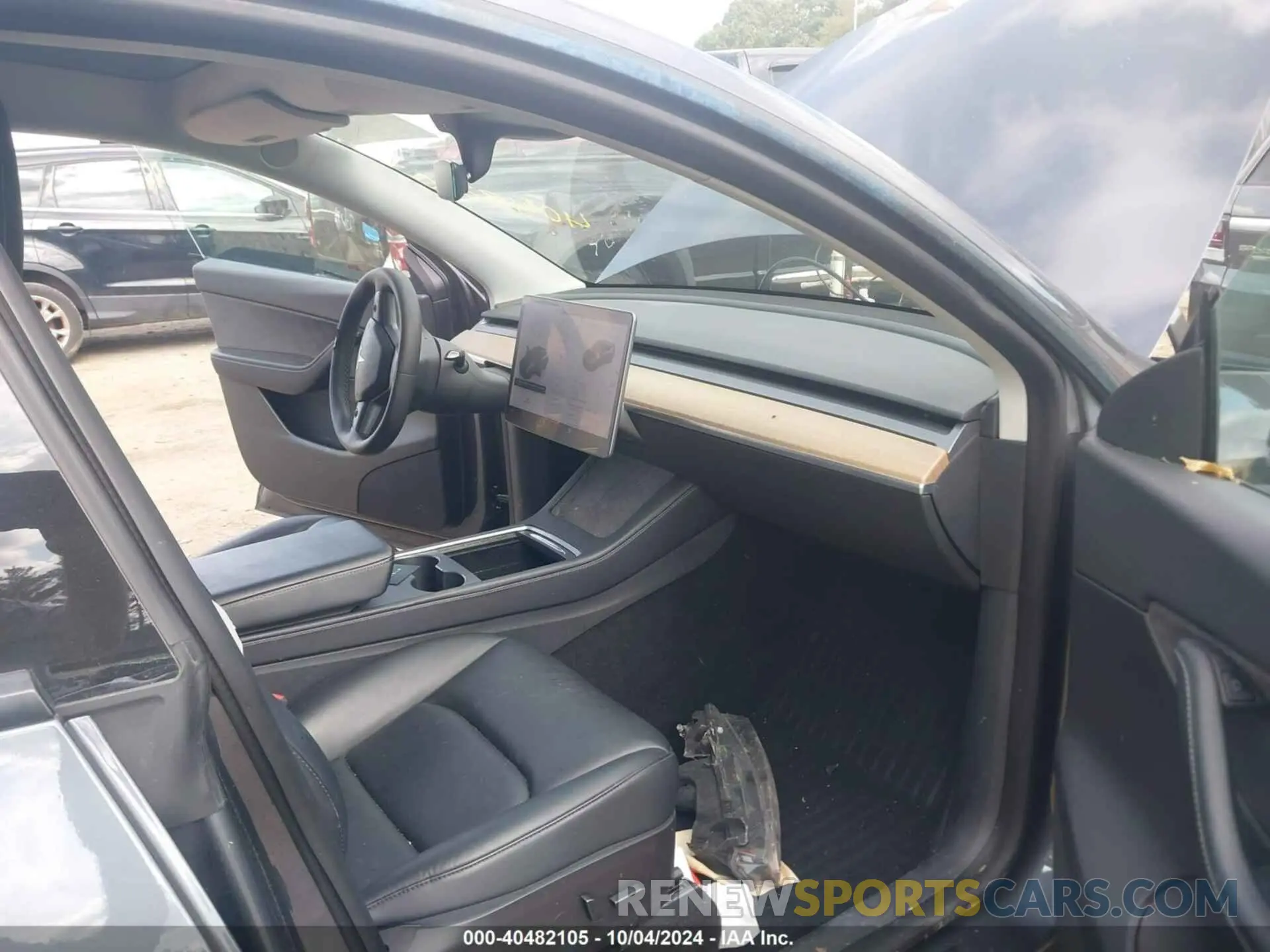 5 fotografías del automóvil dañado 7SAYGDEF9NF368188 TESLA MODEL Y 2022