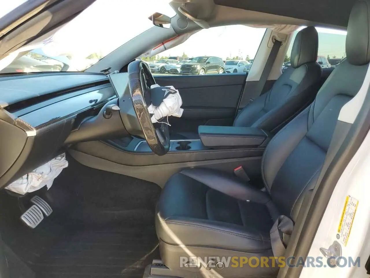 7 fotografías del automóvil dañado 7SAYGDEF9NF389591 TESLA MODEL Y 2022