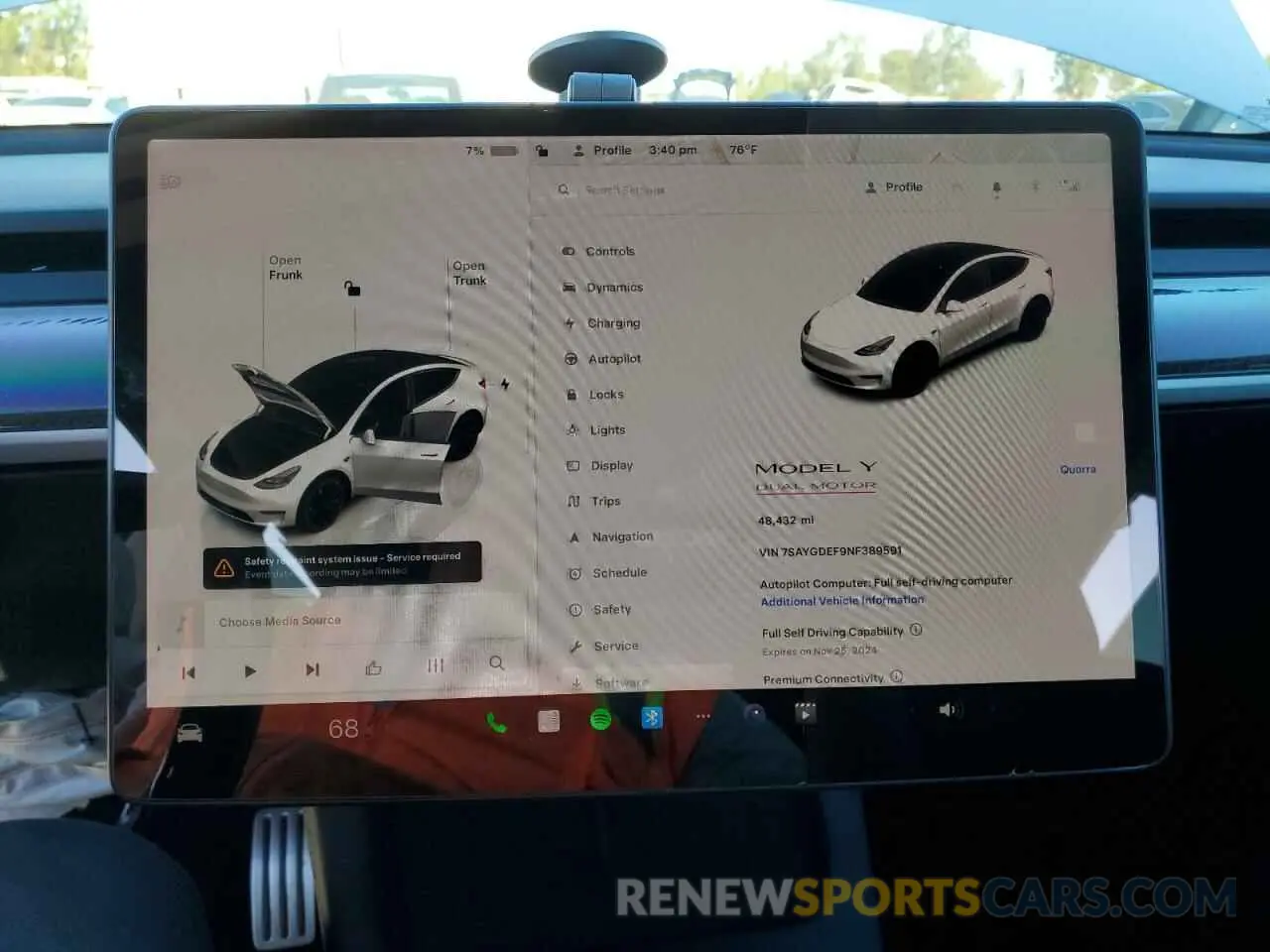 9 fotografías del automóvil dañado 7SAYGDEF9NF389591 TESLA MODEL Y 2022