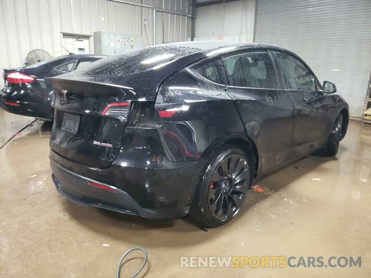 3 fotografías del automóvil dañado 7SAYGDEF9NF390725 TESLA MODEL Y 2022