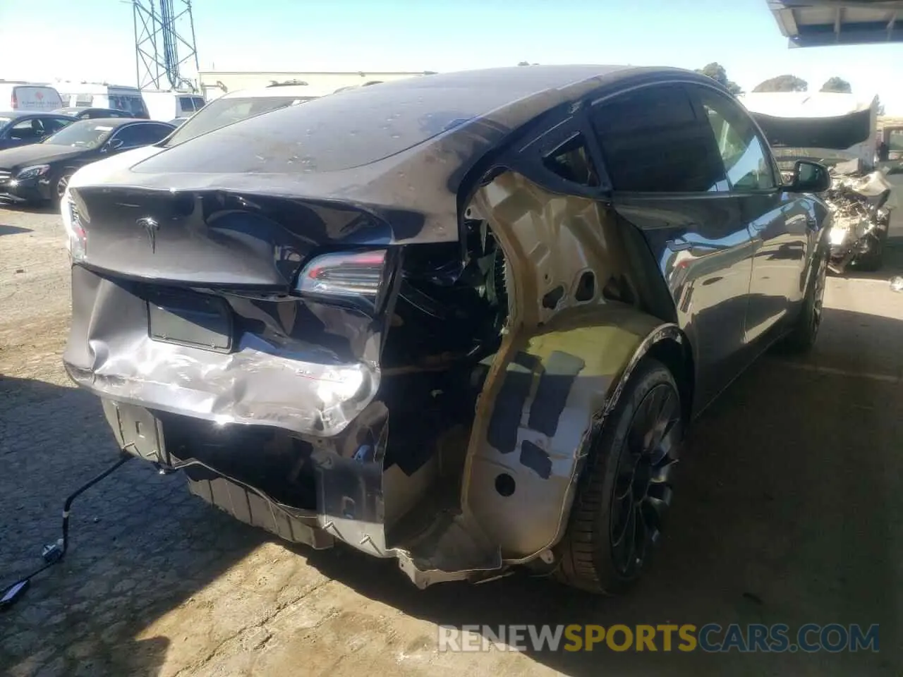 4 fotografías del automóvil dañado 7SAYGDEF9NF397805 TESLA MODEL Y 2022