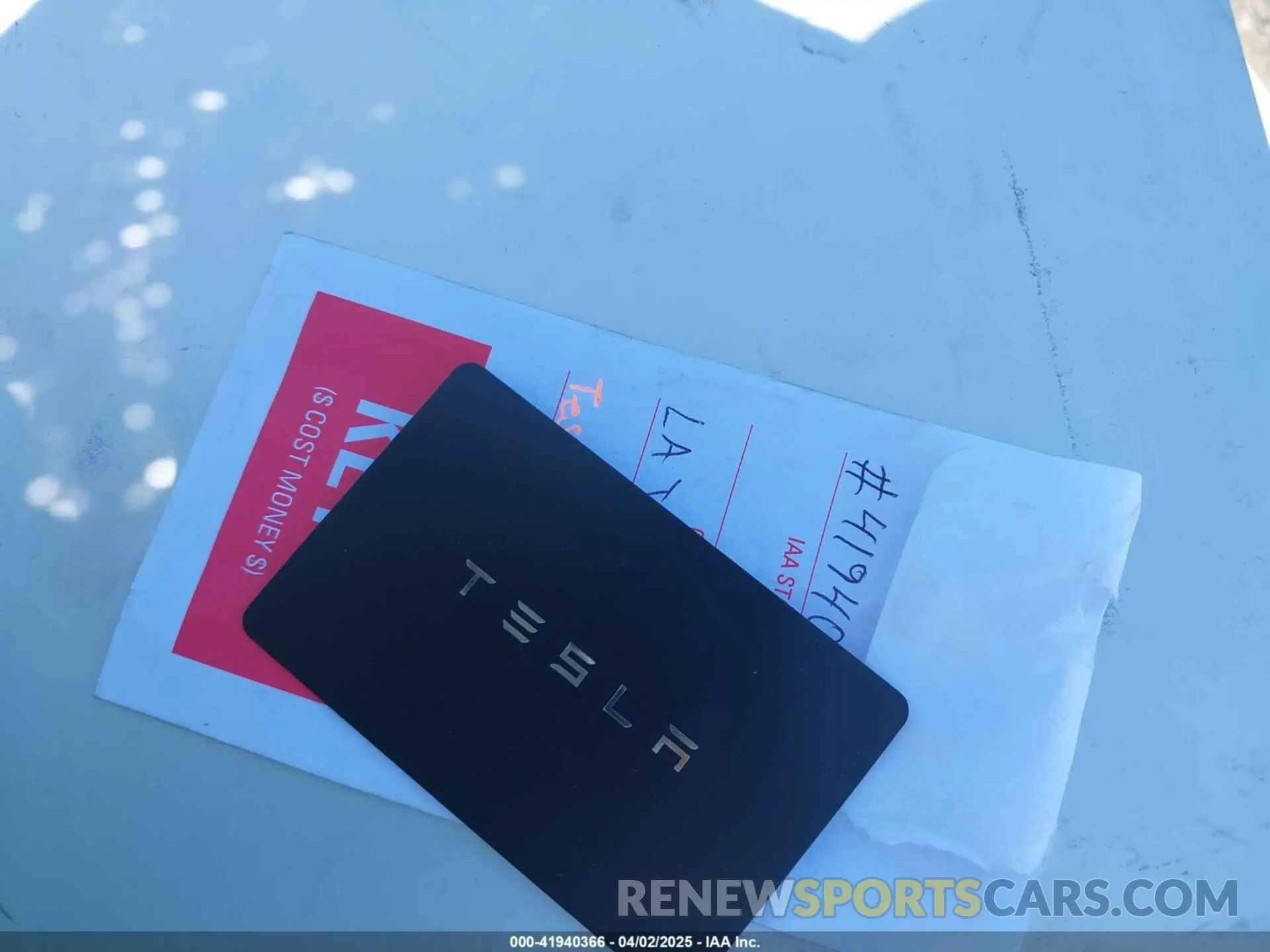 11 fotografías del automóvil dañado 7SAYGDEF9NF407636 TESLA MODEL Y 2022