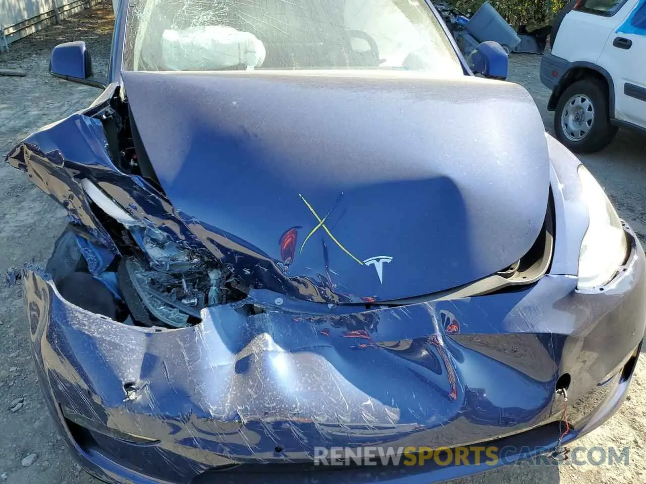 7 fotografías del automóvil dañado 7SAYGDEF9NF465424 TESLA MODEL Y 2022