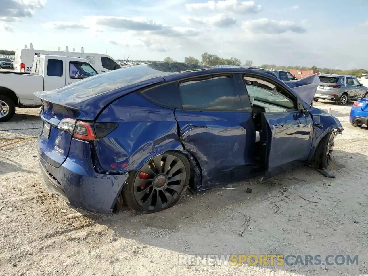 3 fotografías del automóvil dañado 7SAYGDEF9NF530157 TESLA MODEL Y 2022
