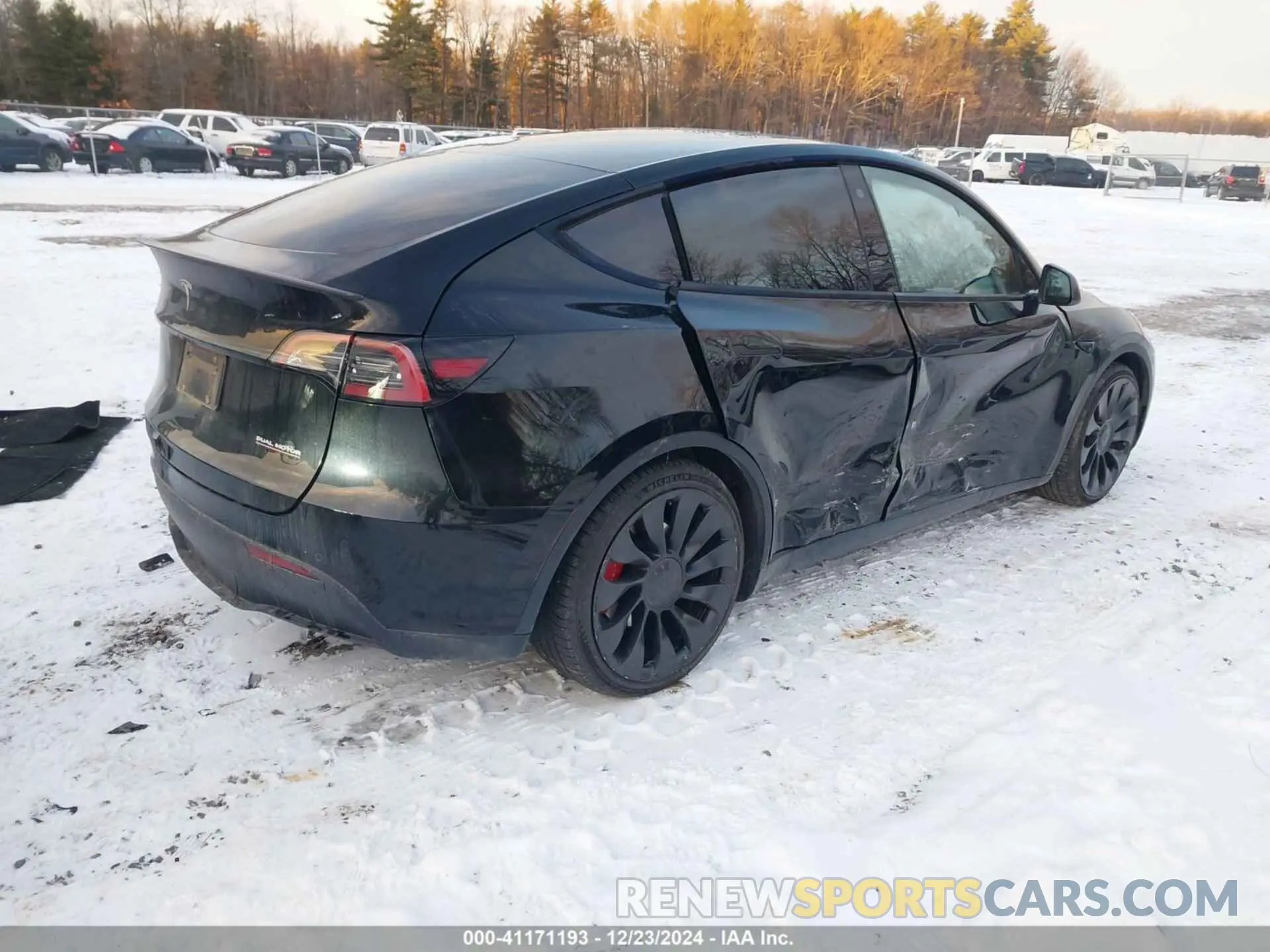 4 fotografías del automóvil dañado 7SAYGDEFXNF519555 TESLA MODEL Y 2022