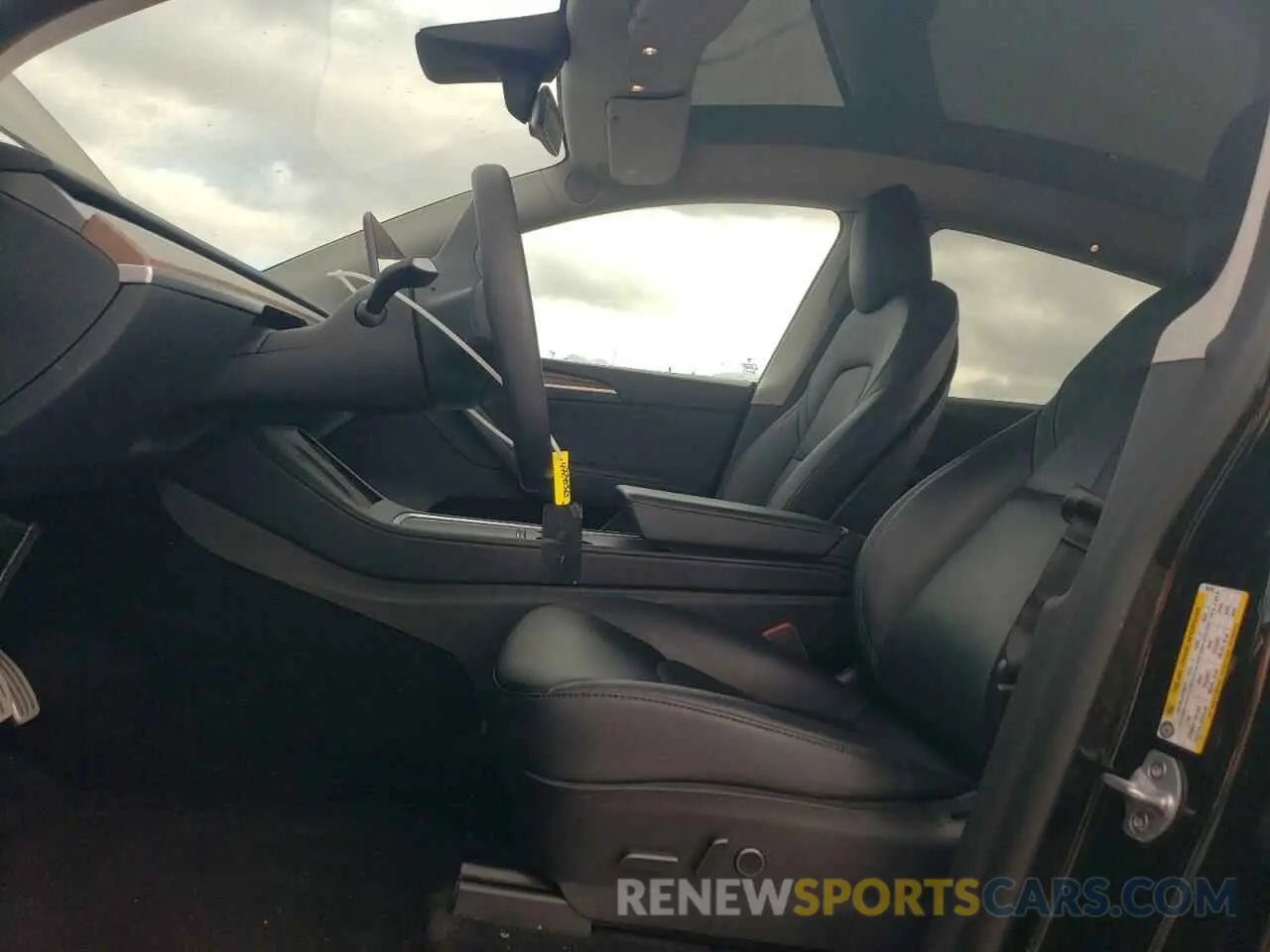 7 fotografías del automóvil dañado 7SAYGDEFXNF536162 TESLA MODEL Y 2022