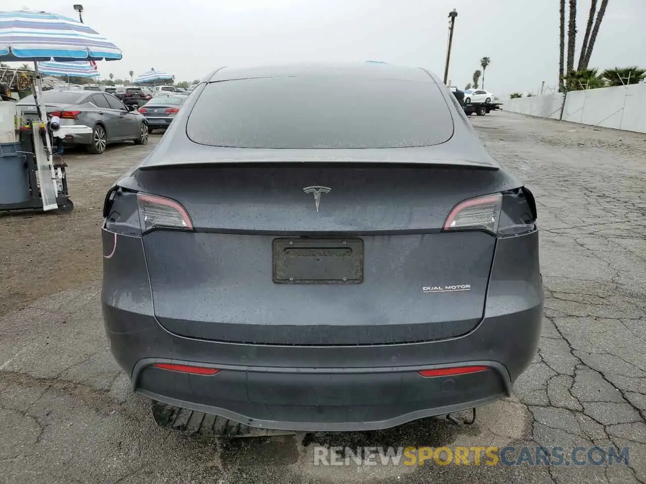 6 fotografías del automóvil dañado 7SAYGDEFXNF554483 TESLA MODEL Y 2022