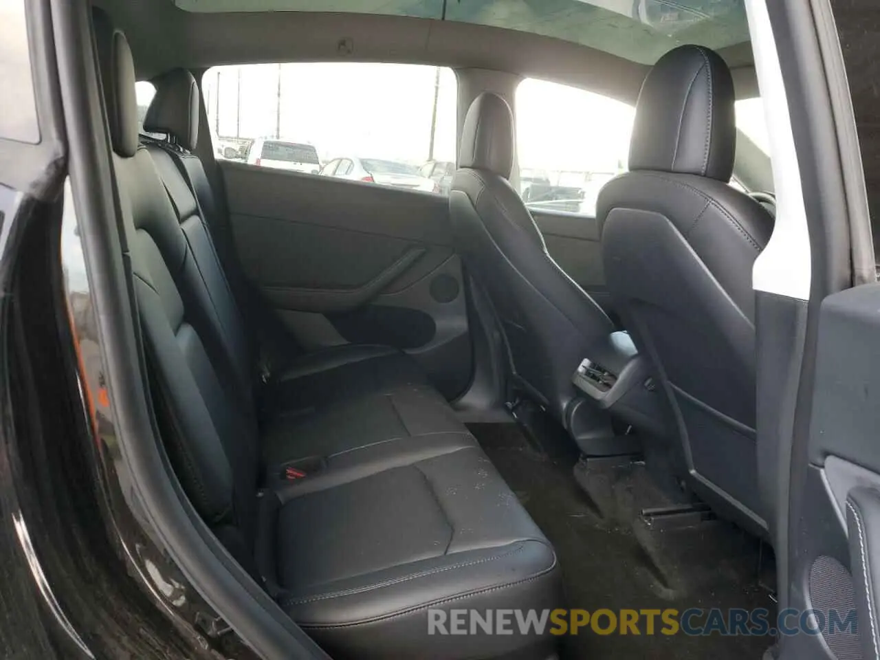 10 fotografías del automóvil dañado 7SAYGDEFXNF554631 TESLA MODEL Y 2022
