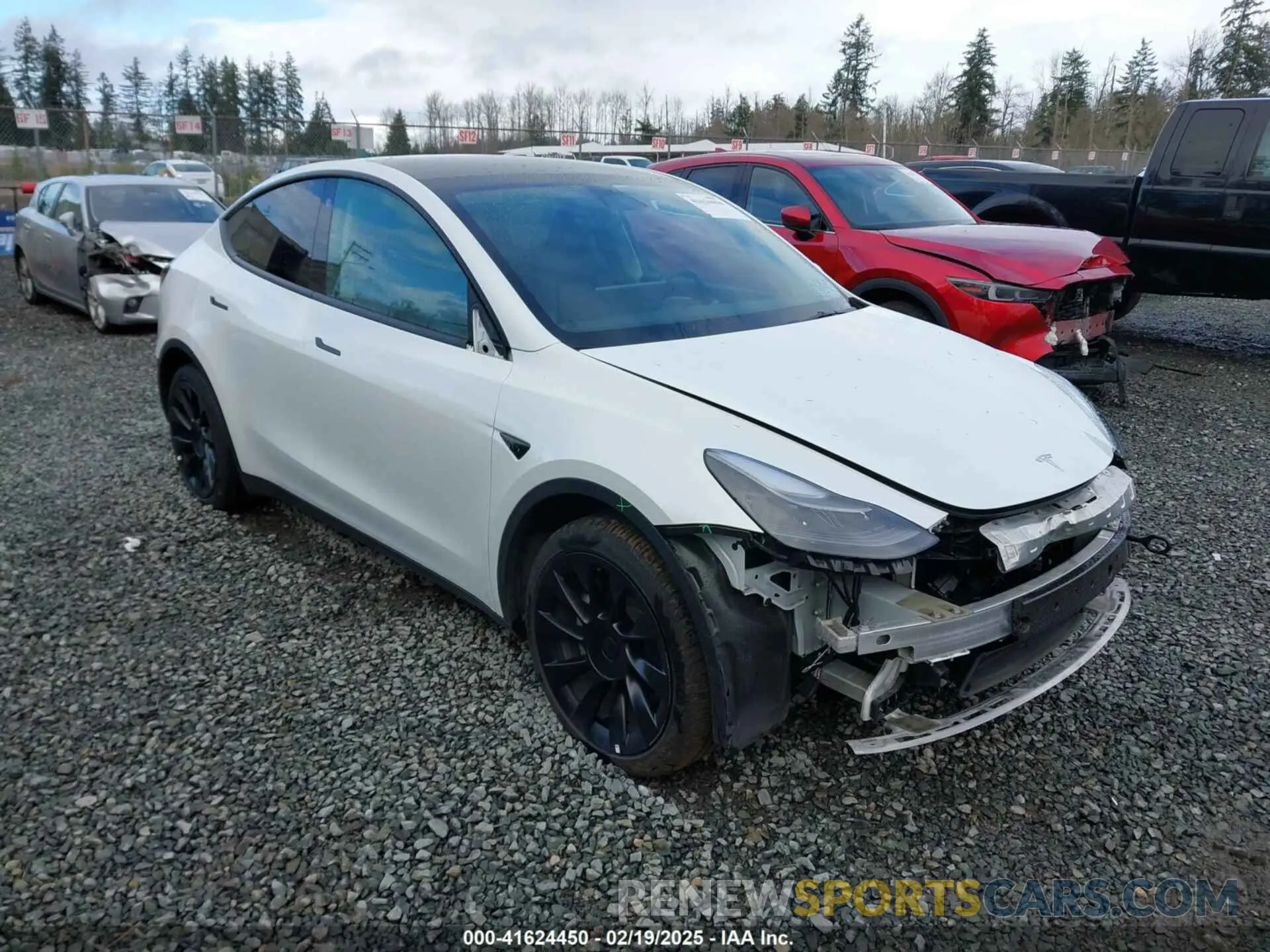 1 fotografías del automóvil dañado 7SAYGAEE0PF624730 TESLA MODEL Y 2023