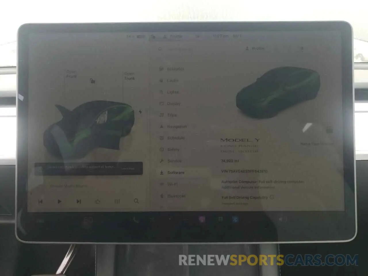 9 fotografías del automóvil dañado 7SAYGAEE0PF642810 TESLA MODEL Y 2023