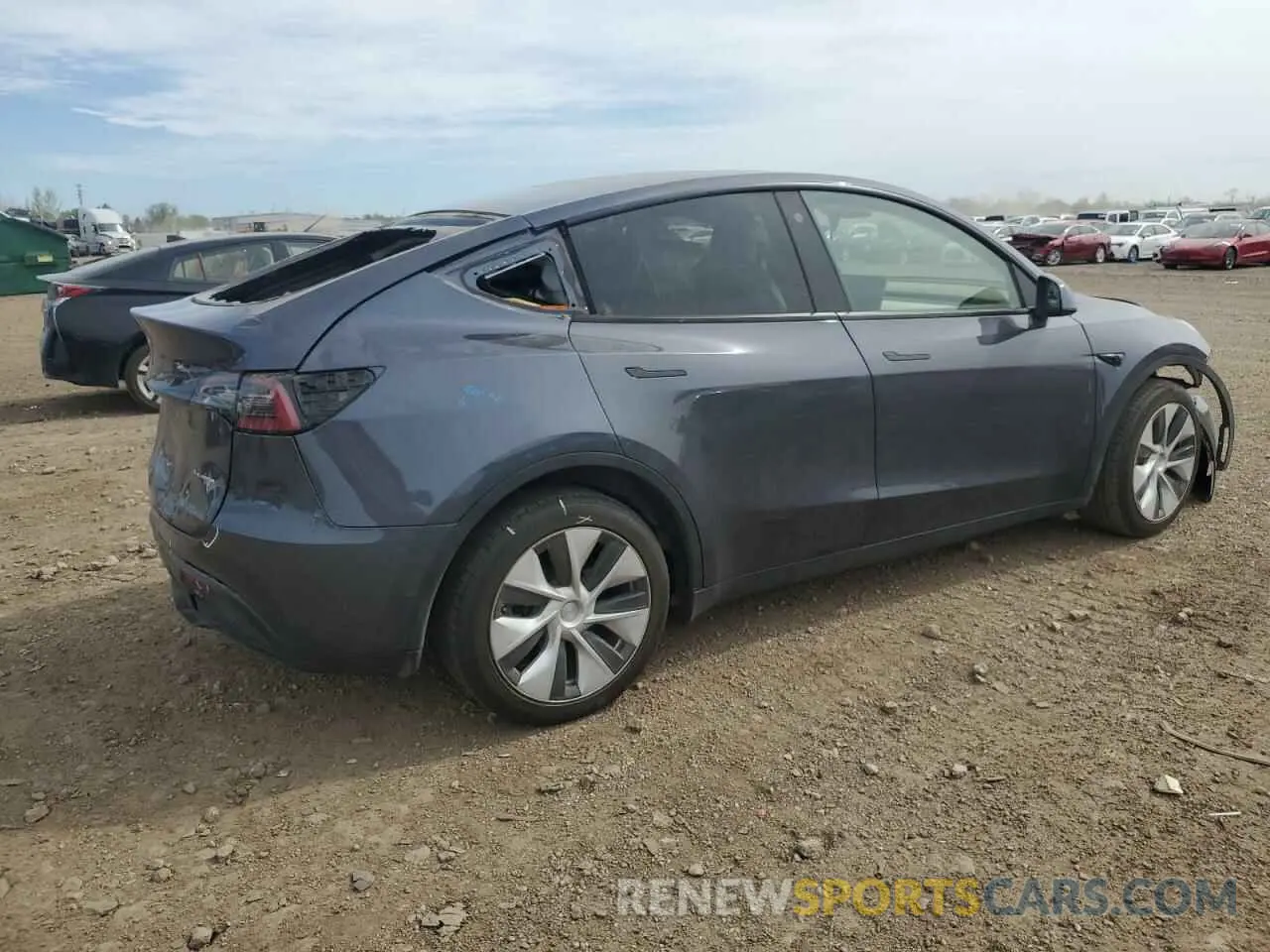 3 fotografías del automóvil dañado 7SAYGAEE0PF646923 TESLA MODEL Y 2023