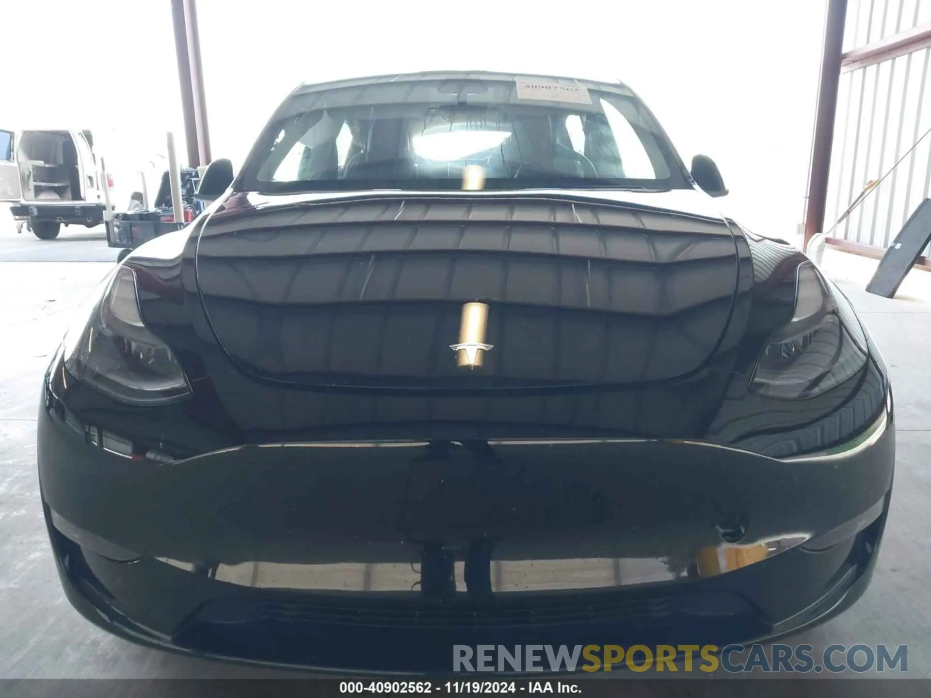 12 fotografías del automóvil dañado 7SAYGAEE0PF741157 TESLA MODEL Y 2023