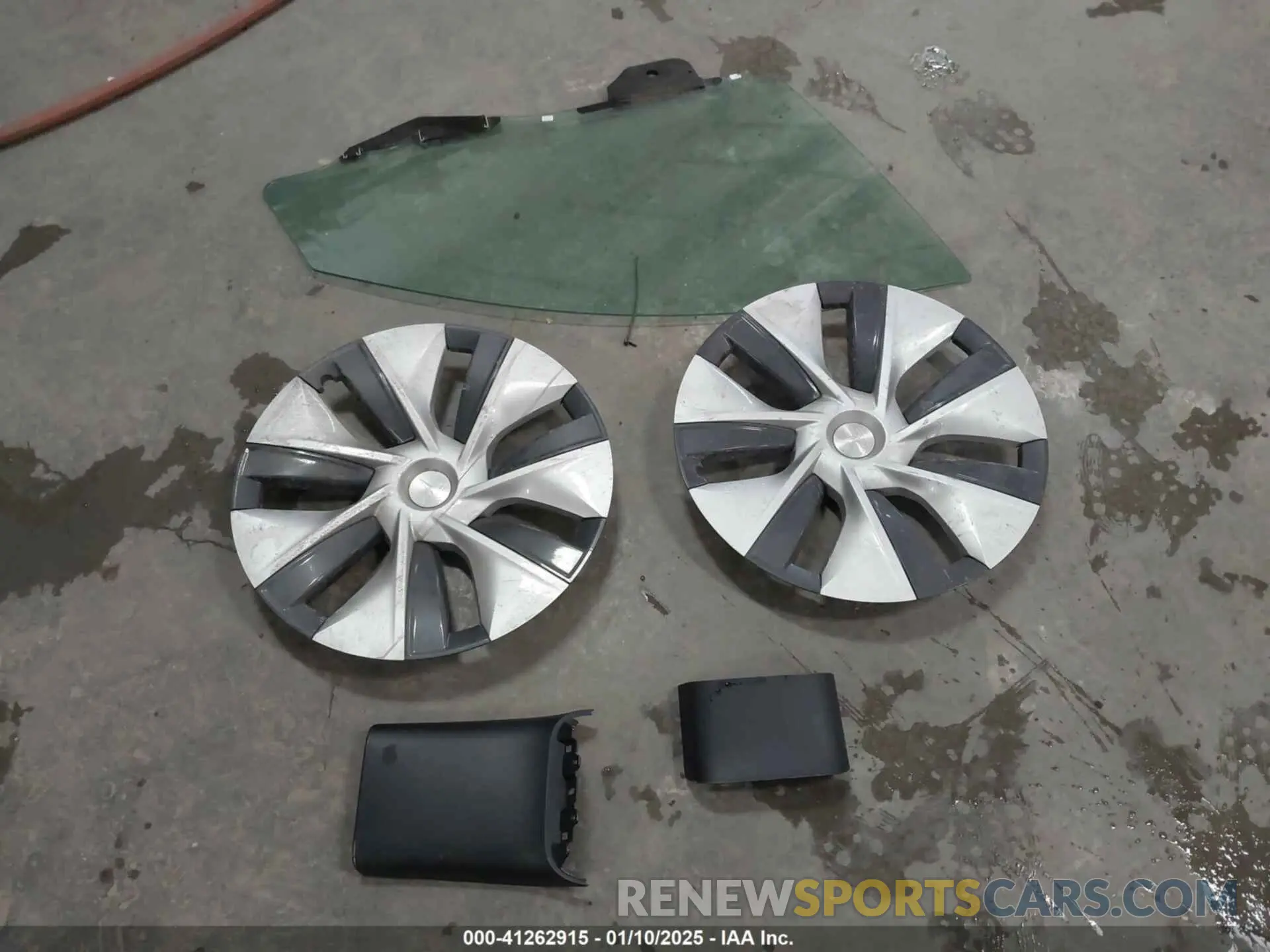 12 fotografías del automóvil dañado 7SAYGAEE1PF586232 TESLA MODEL Y 2023