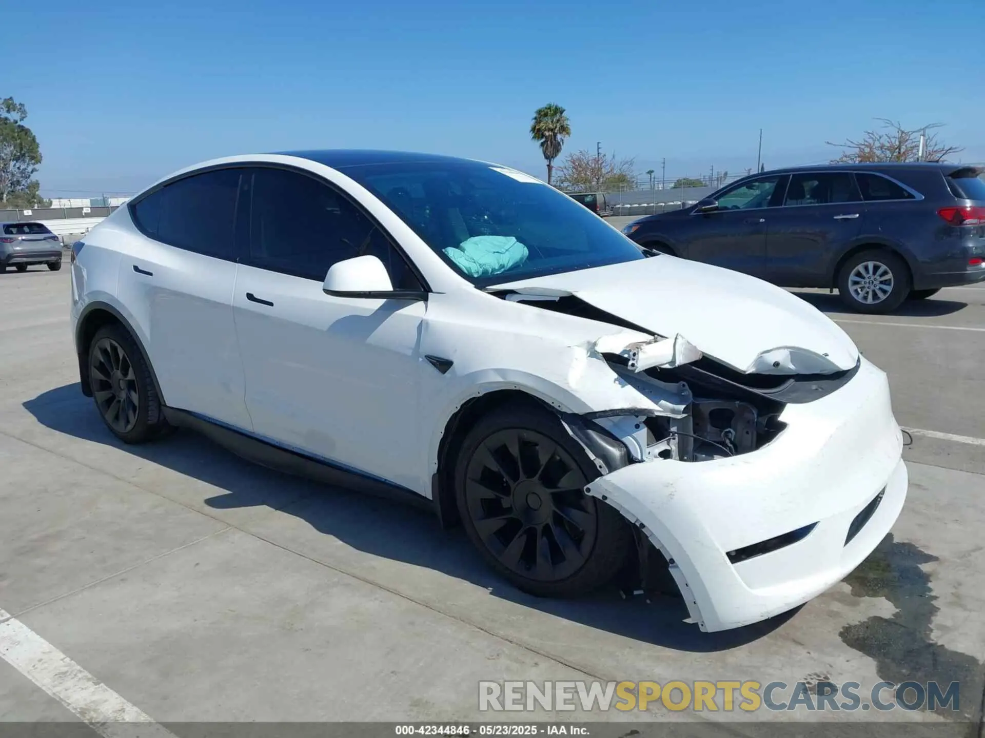 1 fotografías del automóvil dañado 7SAYGAEE1PF637017 TESLA MODEL Y 2023