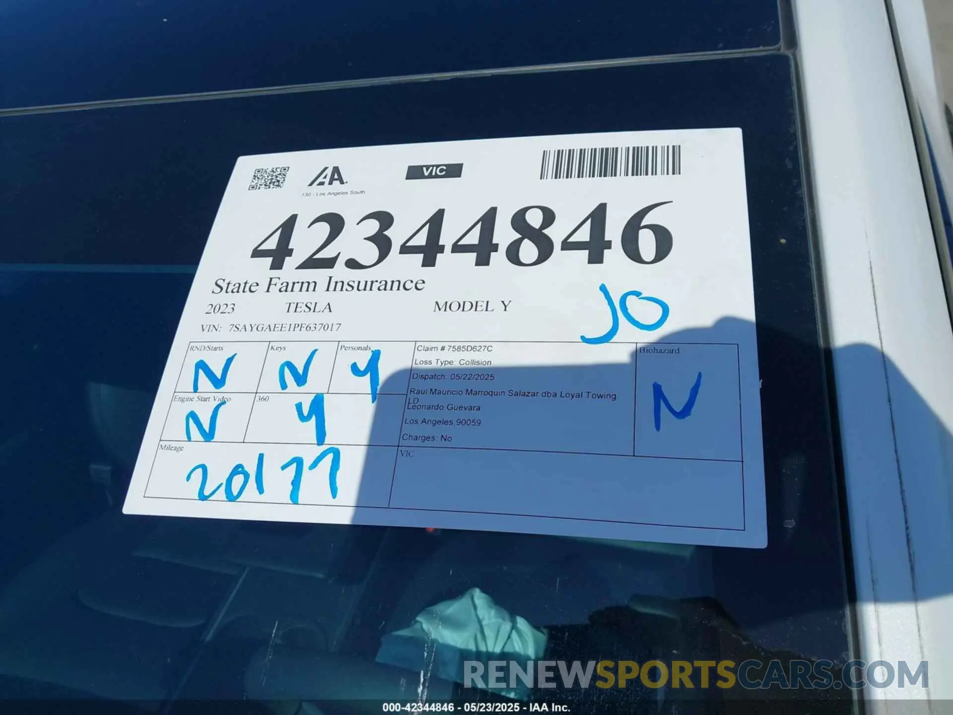19 fotografías del automóvil dañado 7SAYGAEE1PF637017 TESLA MODEL Y 2023
