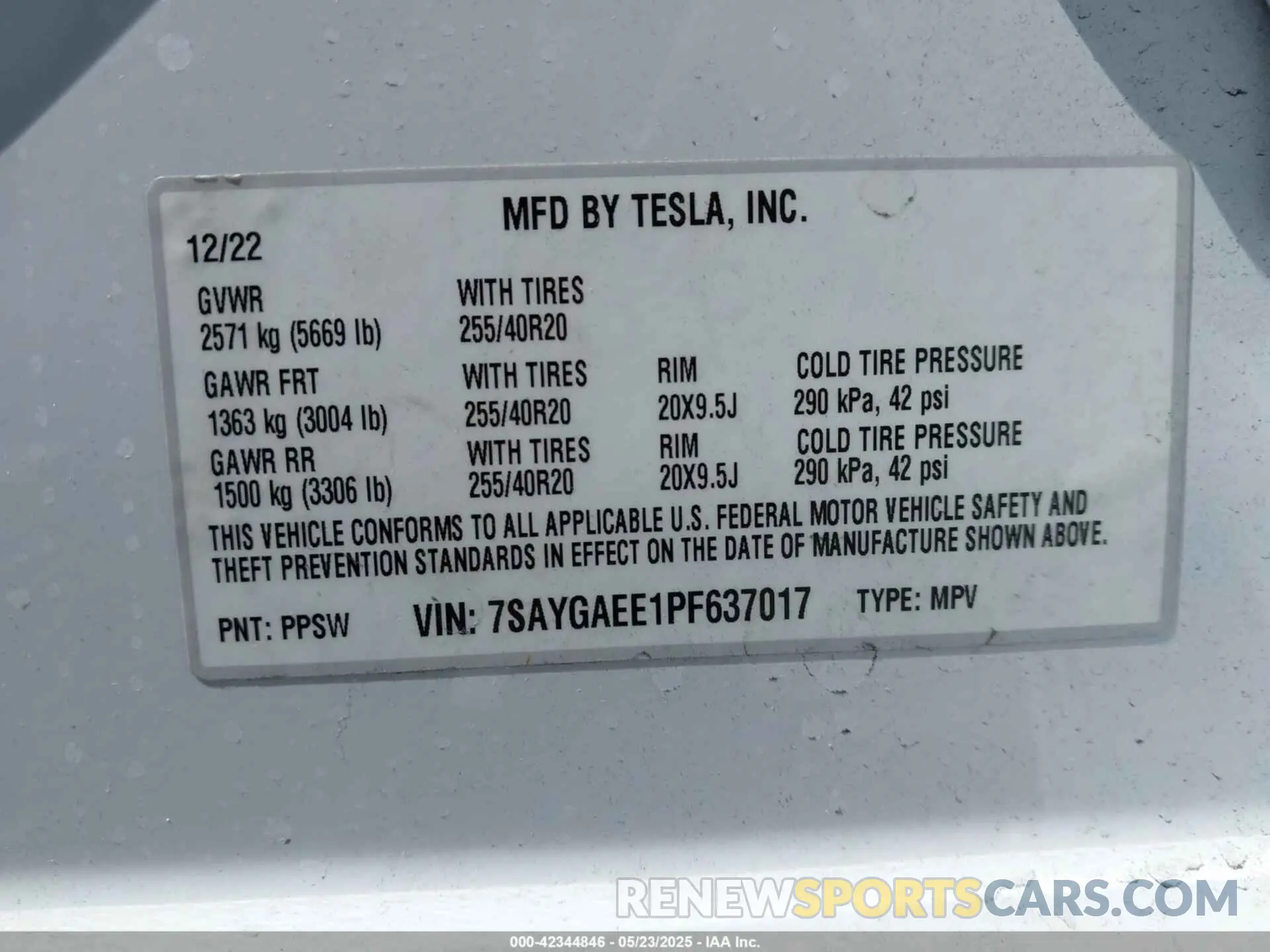 9 fotografías del automóvil dañado 7SAYGAEE1PF637017 TESLA MODEL Y 2023