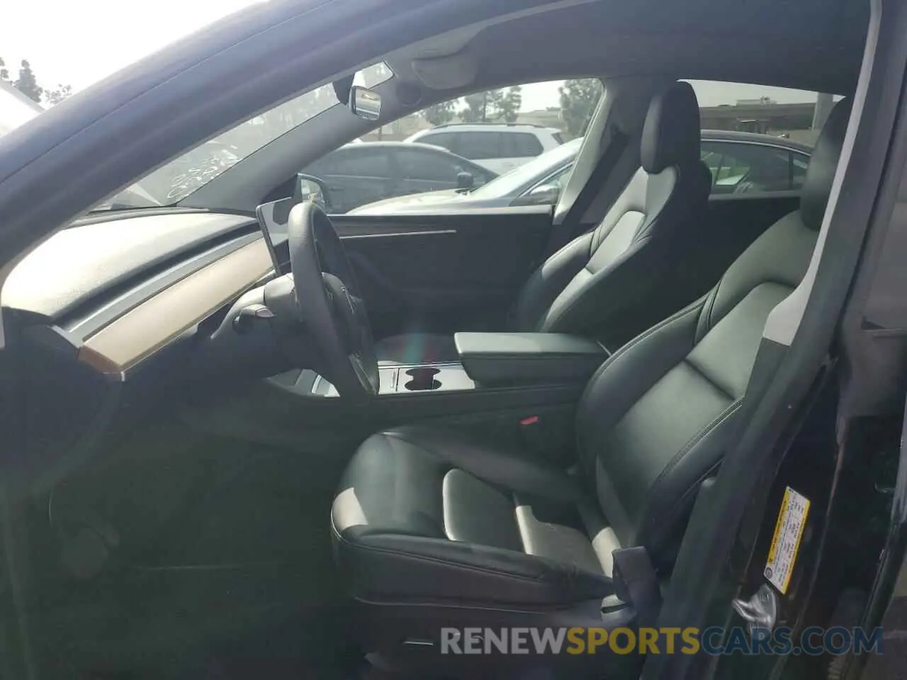 7 fotografías del automóvil dañado 7SAYGAEE1PF698125 TESLA MODEL Y 2023
