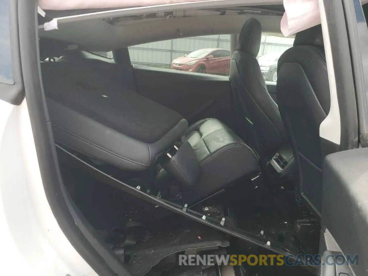 10 fotografías del automóvil dañado 7SAYGAEE2PF607427 TESLA MODEL Y 2023