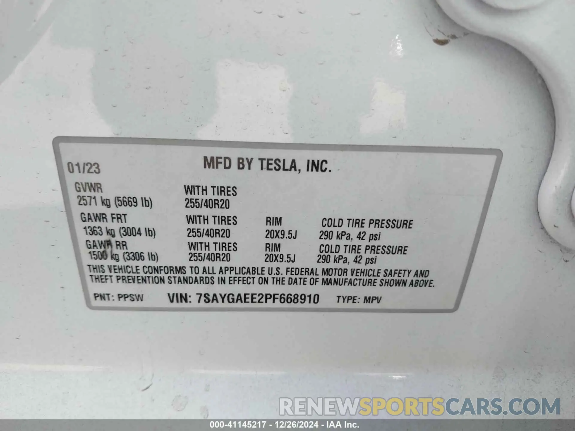 9 fotografías del automóvil dañado 7SAYGAEE2PF668910 TESLA MODEL Y 2023